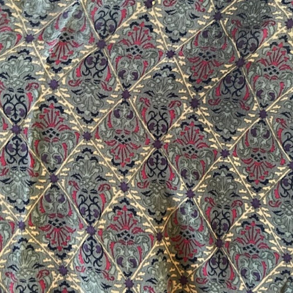 100% Silk Baroque Print Pants - like new - Picture 3 of 7